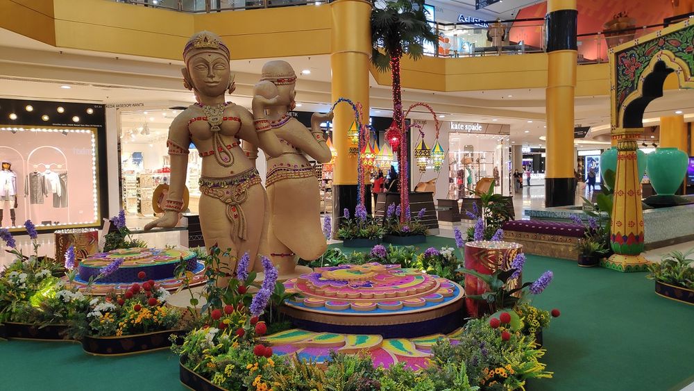 Sunway Pyramid prides itself with using upcycled decorations from previous materials. — Picture courtesy of Sunway Pyramid