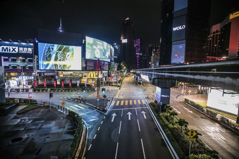 A deserted Jalan Bukit Bintang duing the CMCO November 23, 2020. u00e2u20acu201d Picture by Hari Anggara