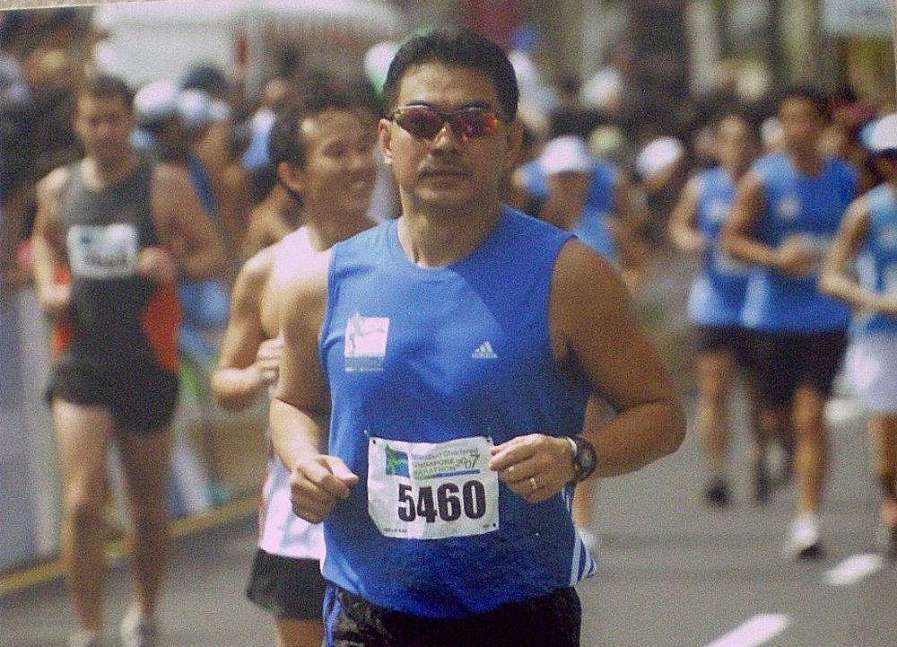 Ooi Lin Kah taking part in a marathon in 2007. — Photo courtesy of Ooi Lin Kah