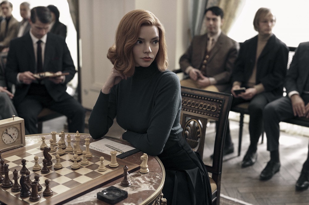 u00e2u20acu02dcThe Queenu00e2u20acu2122s Gambitu00e2u20acu2122 follows the life of an orphan chess prodigy, Beth Harmon, played in the series by American-Argentine-British actress Anya Taylor-Joy. u00e2u20acu2022 Picture via Twitter/DiscussingFilm