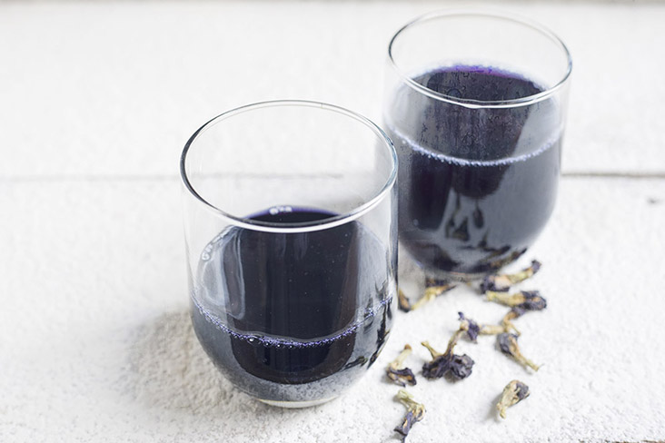 Blue pea flower tea is simple to make and can be kept in the fridge until use.