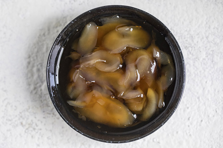 Slippery, syrupy sea coconut in honey.