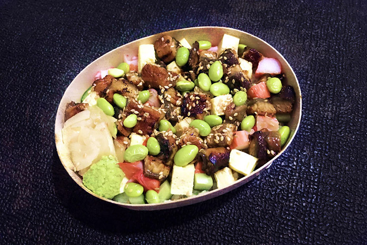 Bara Unagi Don features grilled eel, crab stick, ‘tamagoyaki’, ‘edamame’ and ‘kyuri’ (Japanese cucumber) on Japanese rice.