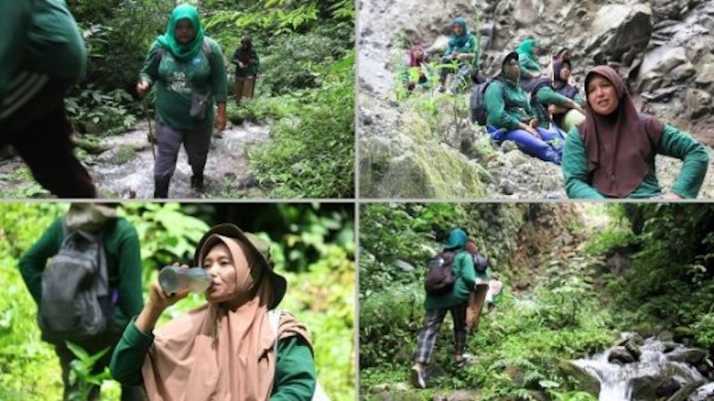 Indonesiau00e2u20acu2122s female forest guardians fight for the environment. u00e2u20acu2022 AFP-Relaxnews picnn