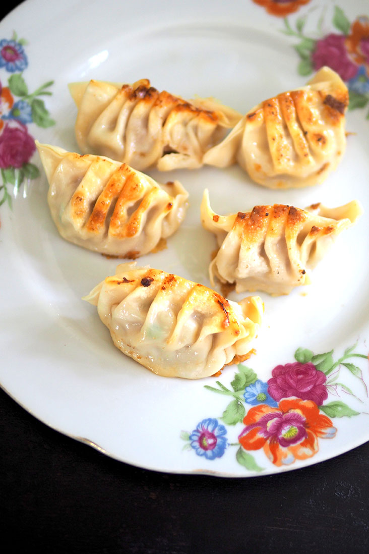 Even though my pan-fried gyozas aren't the prettiest, what is more important is their juicy, delicious taste
