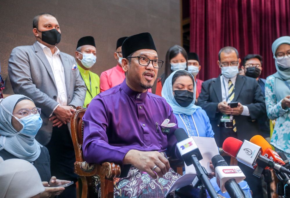 Outgoing Perak Mentri Besar Datuk Seri Ahmad Faizal Azumu speaks to reporters during a press conference at the State Secretariat Building in Ipoh December 4, 2020. u00e2u20acu201d Picture by Farhan Najib