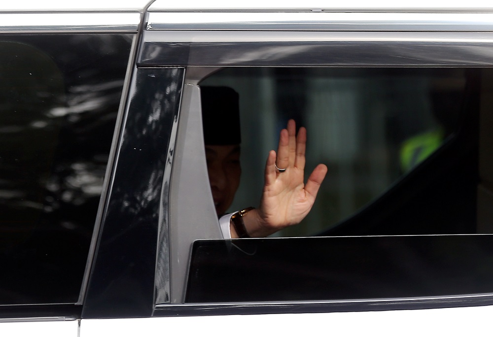 Umno president Datuk Seri Ahmad Zahid Hamidi arrives at Istana Kinta in Ipoh December 8, 2020. u00e2u20acu2022 Picture by Farhan Najib