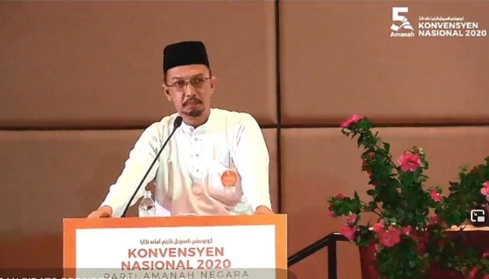 Penang Amanahu00e2u20acu2122s representative speaking during the launch of the fifth Parti Amanah Negara convention. u00e2u20acu201d Screenshot courtesy of Facebook/AmanahNegeriMelaka