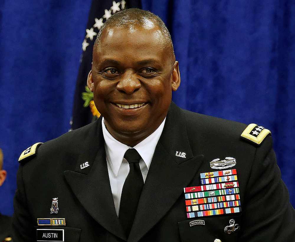 General Lloyd Austin III during a briefing from top military leaders while at US Central Command at MacDill Air Force Base in Tampa, Florida September 17, 2014. u00e2u20acu201d Reuters pic