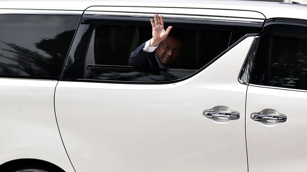 Perak DAP Chairman Nga Kor Ming arrives at Istana Kinta in Ipoh December 8, 2020. u00e2u20acu2022 Picture by Farhan Najib