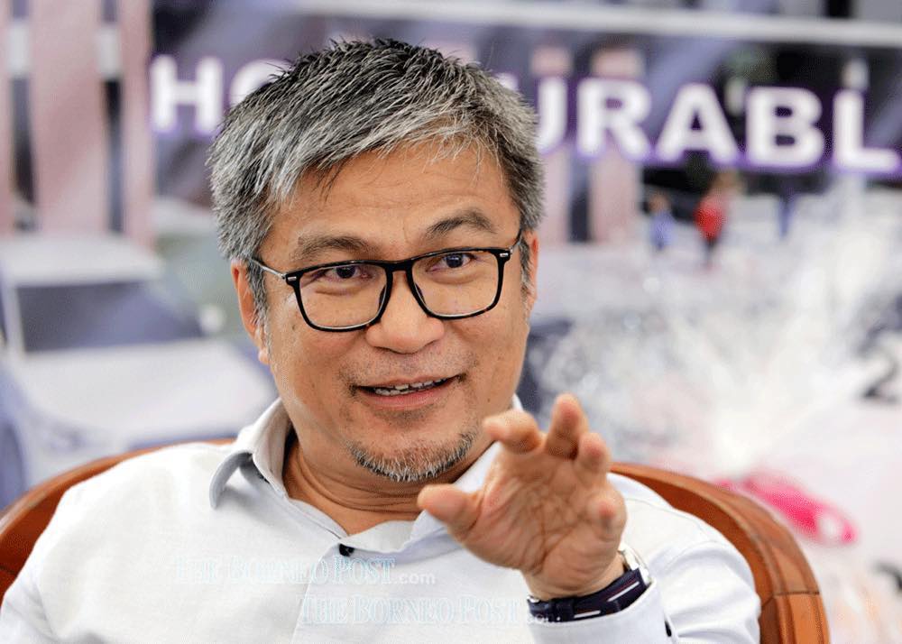 Assistant Minister of Local Government and Housing Dr Annuar Rapaee. u00e2u20acu201d Borneo Post Online pic