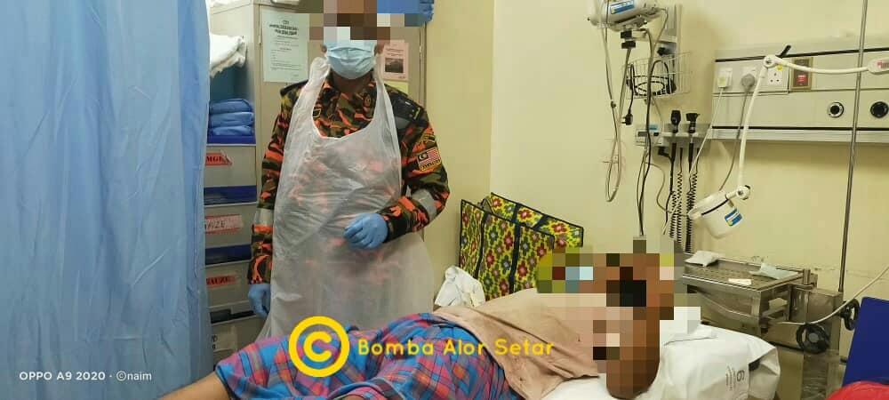 Alor Setar Fire and Rescue Department were called in to assist with removing rings stuck on the manu00e2u20acu2122s penis. u00e2u20acu201d Photo courtesy of Facebook/ Bomba Alor Setar