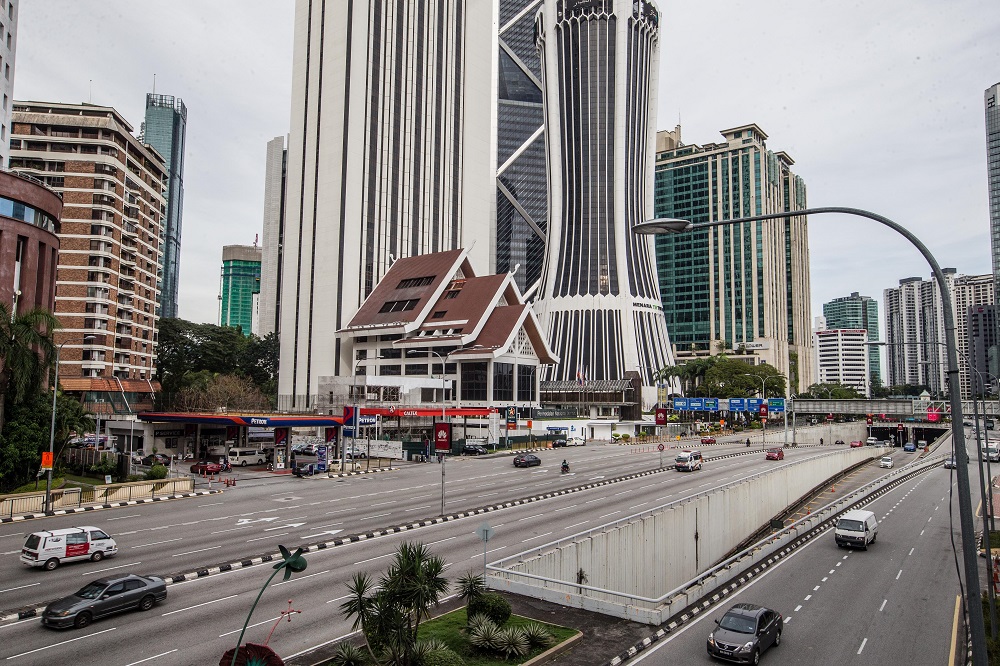 A general view of traffic along Jalan Tun Razak as the movement control order takes place in Kuala Lumpur January 13, 2021. u00e2u20acu201d  Picture by Firdaus Latif 