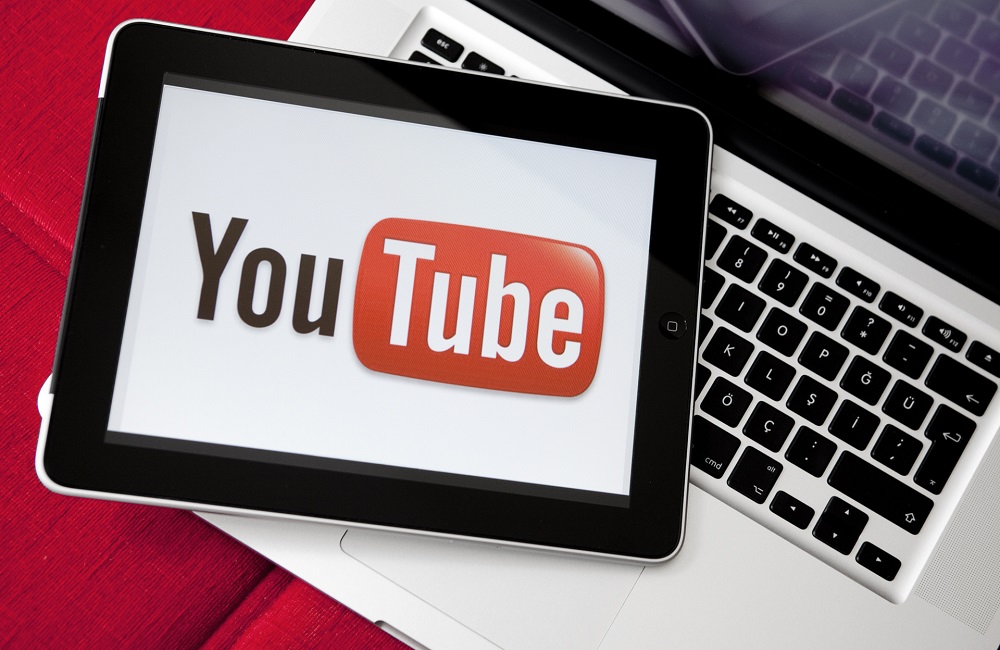 Is YouTube turning into an e-commerce site? u00e2u20acu201d iStock pic