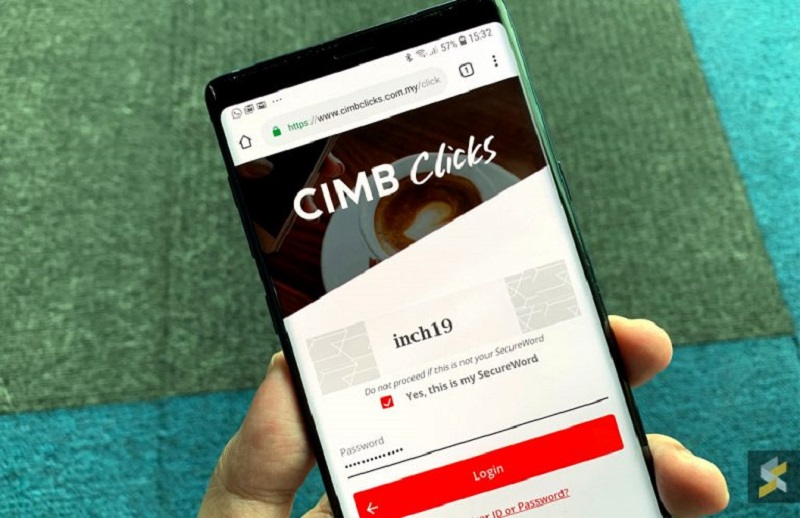 CIMB Clicks was temporarily unavailable in the past few days due to u00e2u20acu02dcunusually high trafficu00e2u20acu2122. u00e2u20acu201d SoyaCincau pic