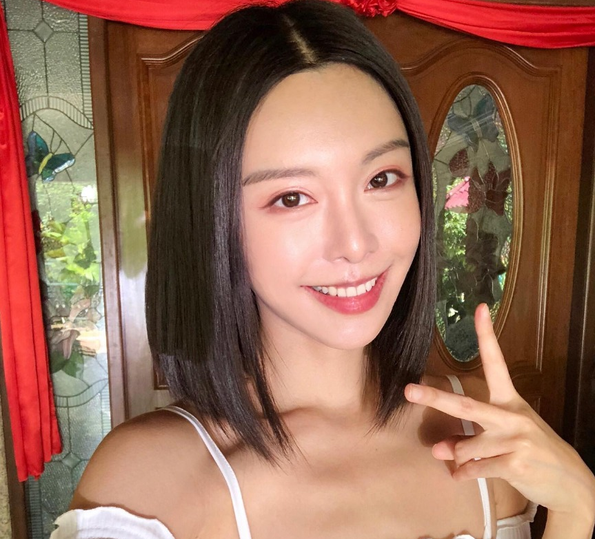 Malaysian influencer Cathryn Li spent over RM168,000 for a dinner with her family last year. u00e2u20acu201d Picture via Facebook