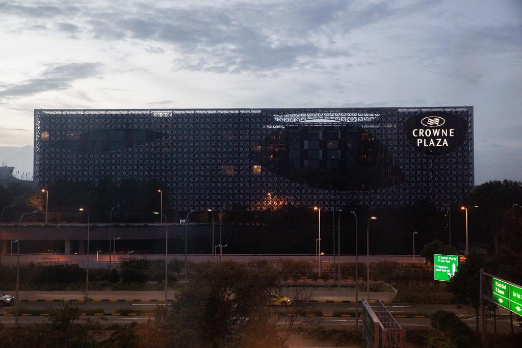 A third case of Covid-19 has been linked to the Crowne Plaza Changi Airport hotel. u00e2u20acu2022 TODAY pic