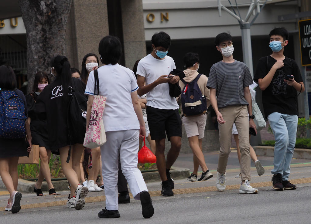 There are 29 new cases of Covid-19 infection in Singapore as of 12pm today, all of which were imported. u00e2u20acu2022 TODAY file pic