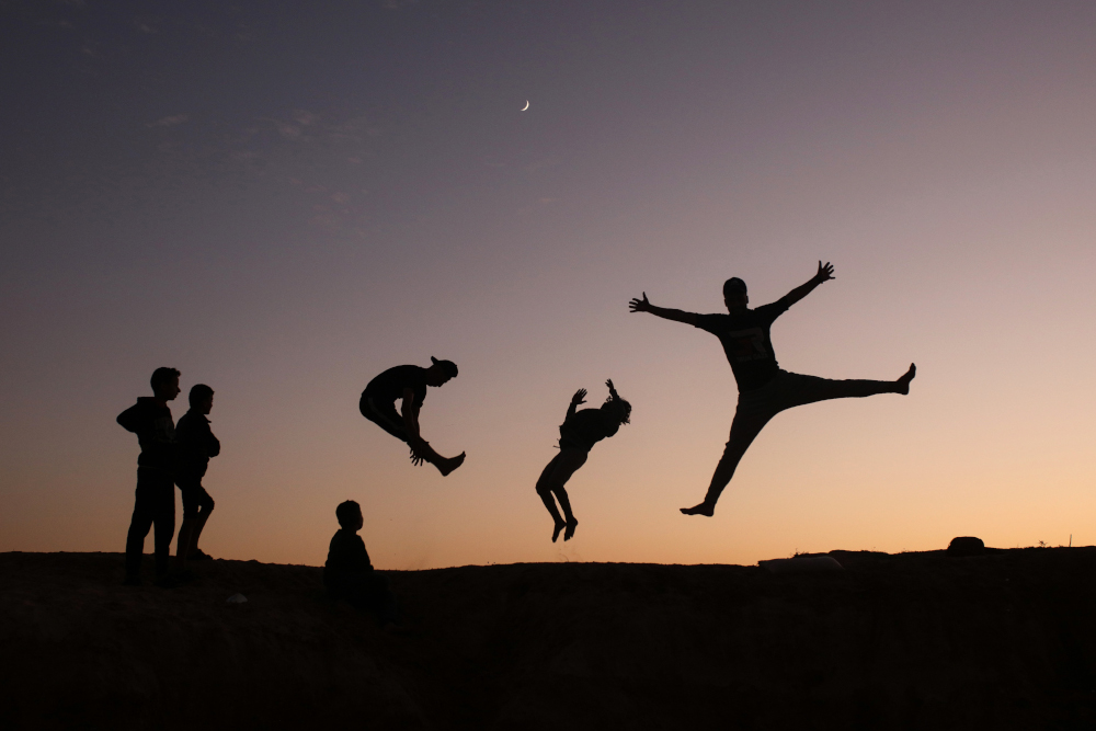 Palestinian youths practice parkour in Gaza City, November 18, 2020. u00e2u20acu201d AFP picnn