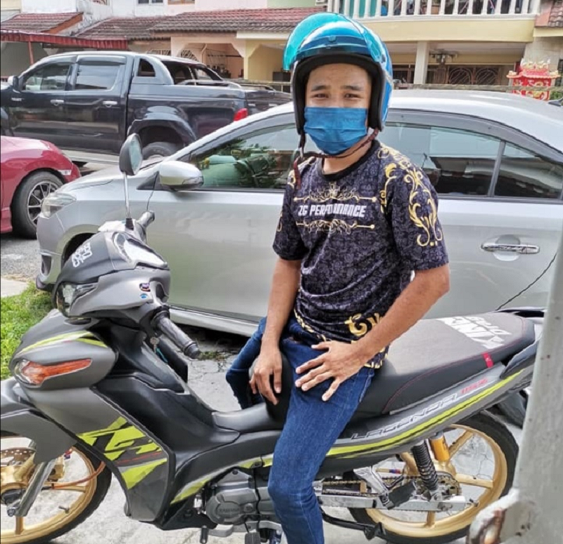 Thanks to this man, Klang woman Paulynn Koh got back her personal belongings that she lost on Saturday. u00e2u20acu2022 Picture via Facebook/Paulynn Koh