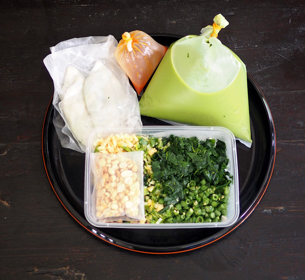 If you are doing a takeaway, you also have an option to ask for the paste and cook it later if you're eating it for dinner.