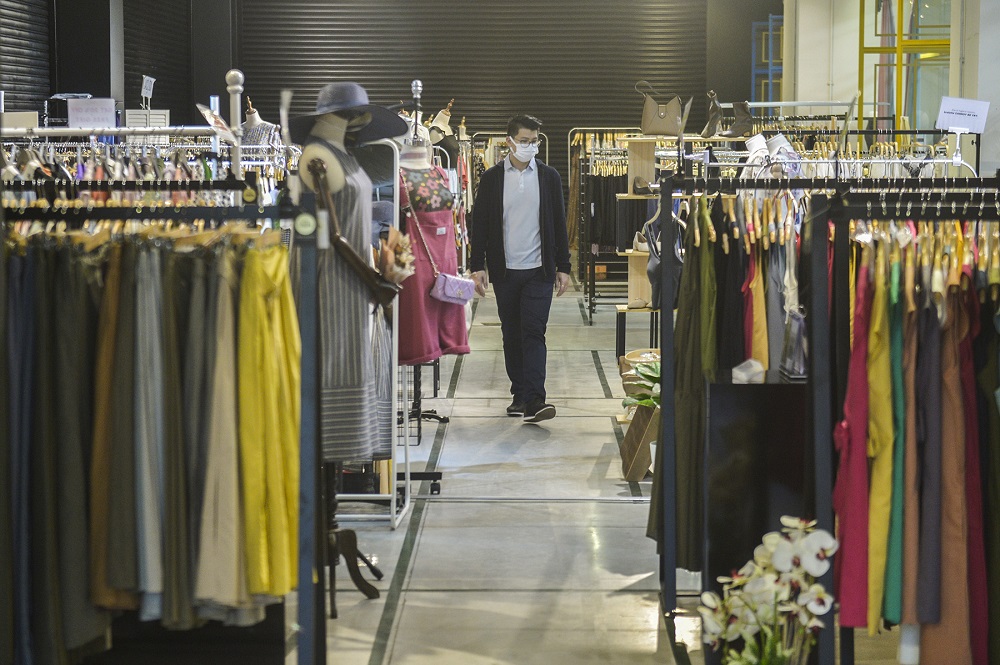 Pop The Arcade executive director Charles Wong pays a visit during the launching of Pop The Arcade in Jaya One, Petaling Jaya on January 6, 2020. u00e2u20acu201d Picture by Miera Zulyana