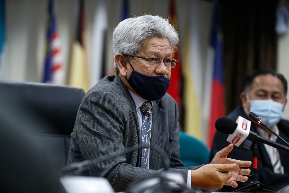 Penang Deputy Chief Minister I Datuk Zakiyuddin Abd Rahman speaks during a press conference in George Town January 5, 2021. — Picture by Sayuti Zainudin