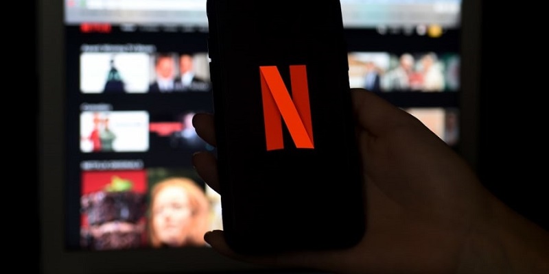 On the Netflix Android application, subscribers will be able to test a timer on their favourite series to avoid letting the episodes scroll by. u00e2u20acu201d AFP pic