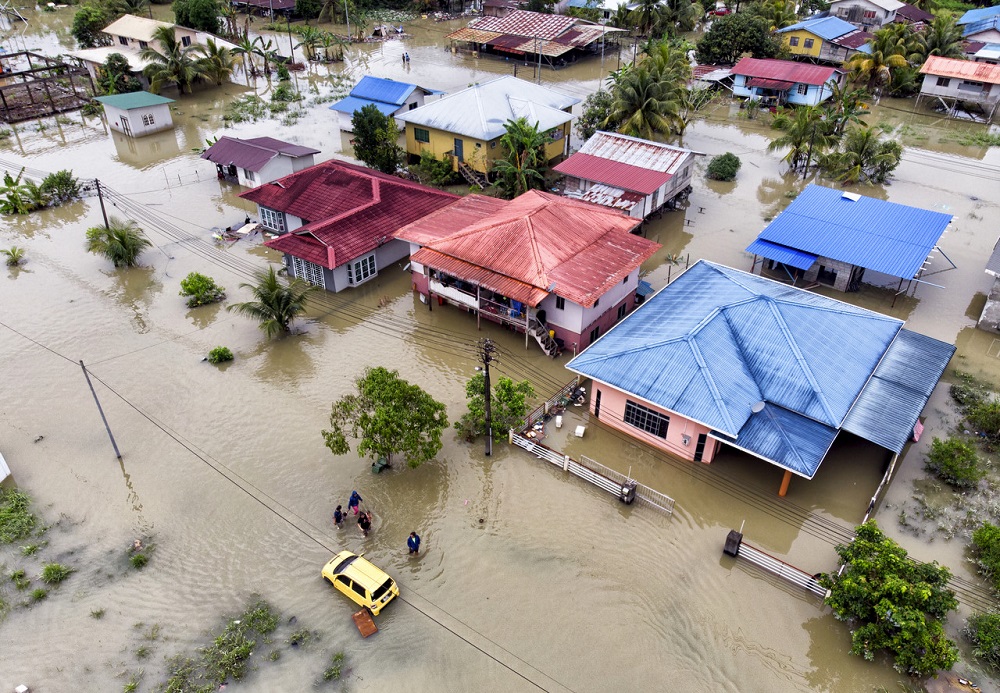 An aerial view of some of houses affected by the flood in Kuching February 19, 2021. u00e2u20acu201d Bernama pic