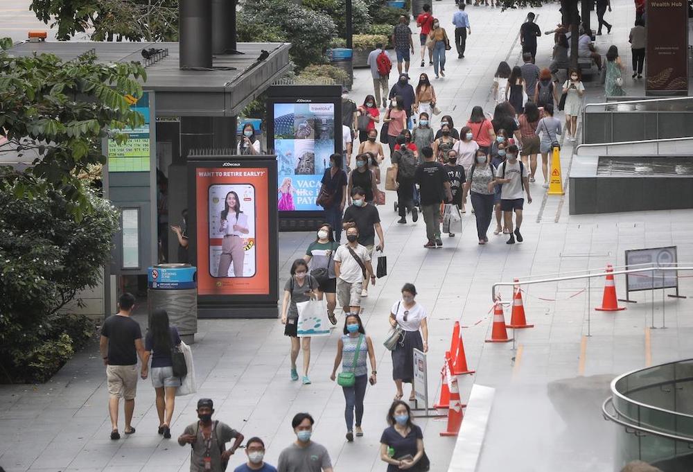 Crowds at Orchard Road on the first day of Phase Three on December 28, 2020. u00e2u20acu201d Picture by Raj Nadarajan/TODAY