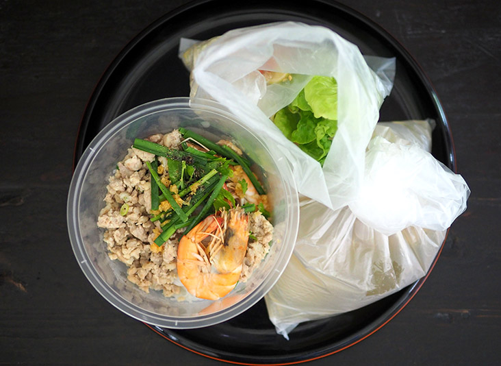 Your food will come meticulously packed with double bags for the broth and separate packets for the chillies and lime, and vegetables.