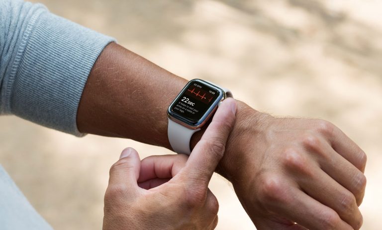 The ECG (electrocardiogram) feature will soon be available locally as the app appears to have received approval by Malaysiau00e2u20acu2122s health authorities. u00e2u20acu2022 Picture via SoyaCincau