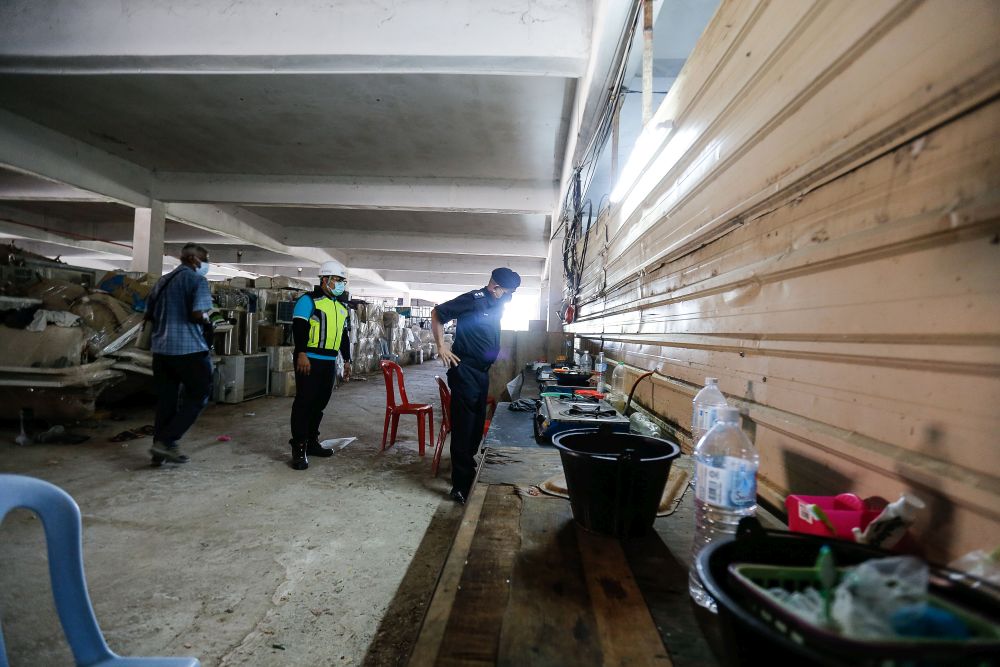 Northern Seberang Perai police chief ACP Noorzainy Md Noor inspects foreign workersu00e2u20acu2122 living quarters at a construction site in Bertam February 8, 2021. u00e2u20acu201d Picture by Sayuti Zainudin
