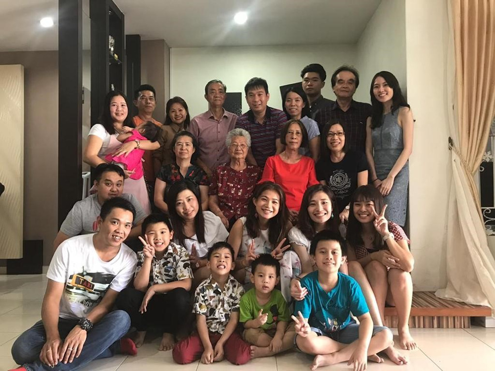 Allied health executive Beverly Leow (2nd row from bottom, 3rd right) said her family will spend the festive season in Singapore due to the travel restrictions. Picture courtesy of Beverly Leow via TODAY