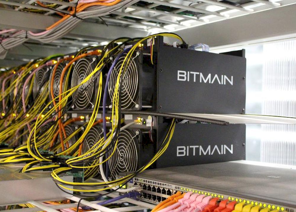 Bitcoin mining computers are pictured in Bitmainu00e2u20acu2122s mining farm near Keflavik, Iceland, June 4, 2016. u00e2u20acu201d Reuters file pic