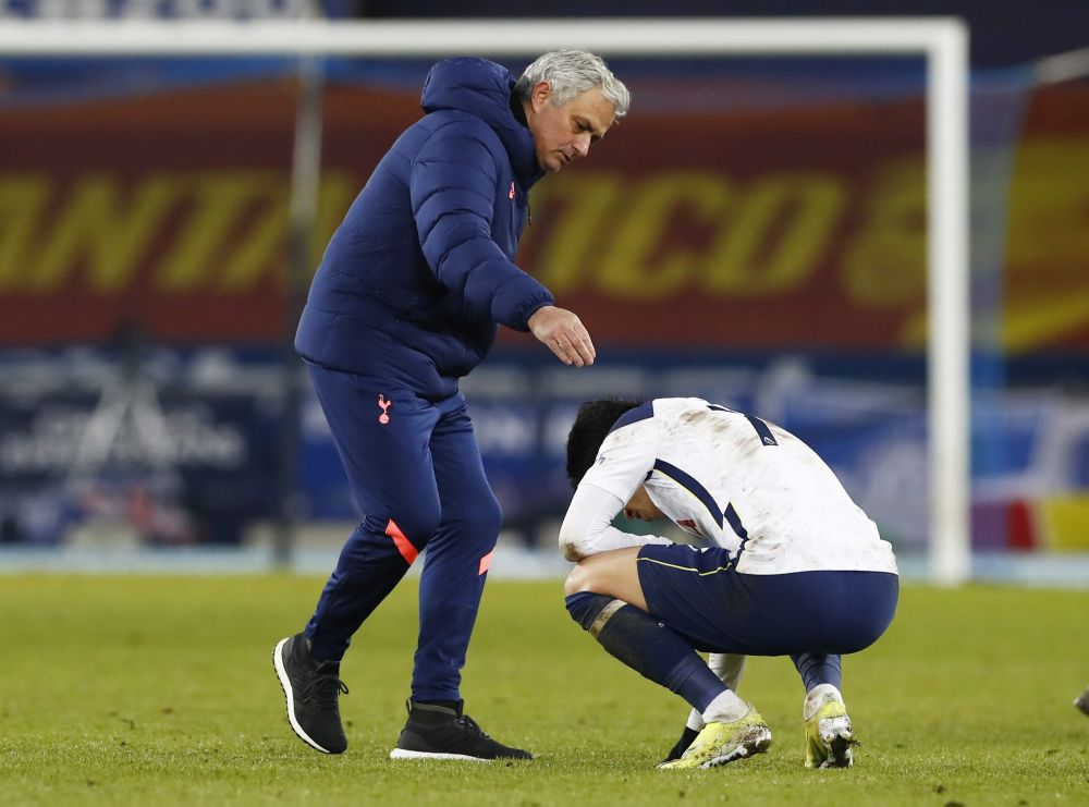 Tottenham Hotspur manager Jose Mourinho consoles Son Heung-min after the match against Everton at Goodison Park, Liverpool February 10, 2021. u00e2u20acu201d Reuters picnn