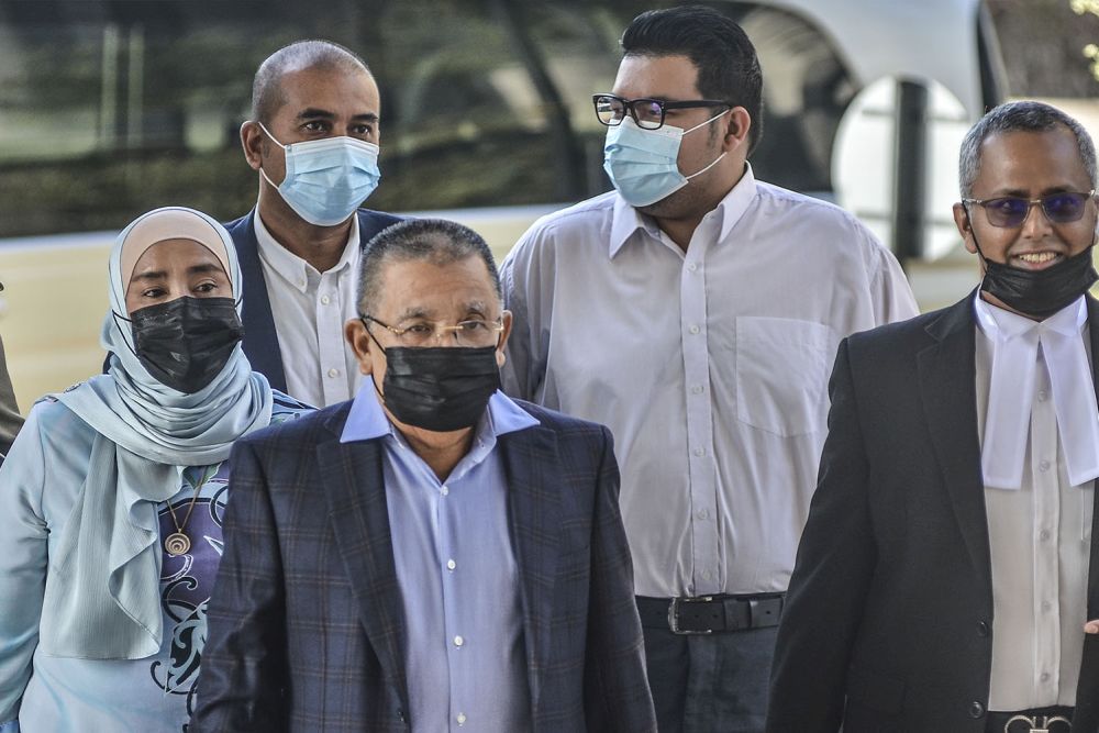 Tan Sri Mohd Isa Abdul Samad is pictured at the Kuala Lumpur High Court February 3, 2021. u00e2u20acu201d Picture by Hari Anggara