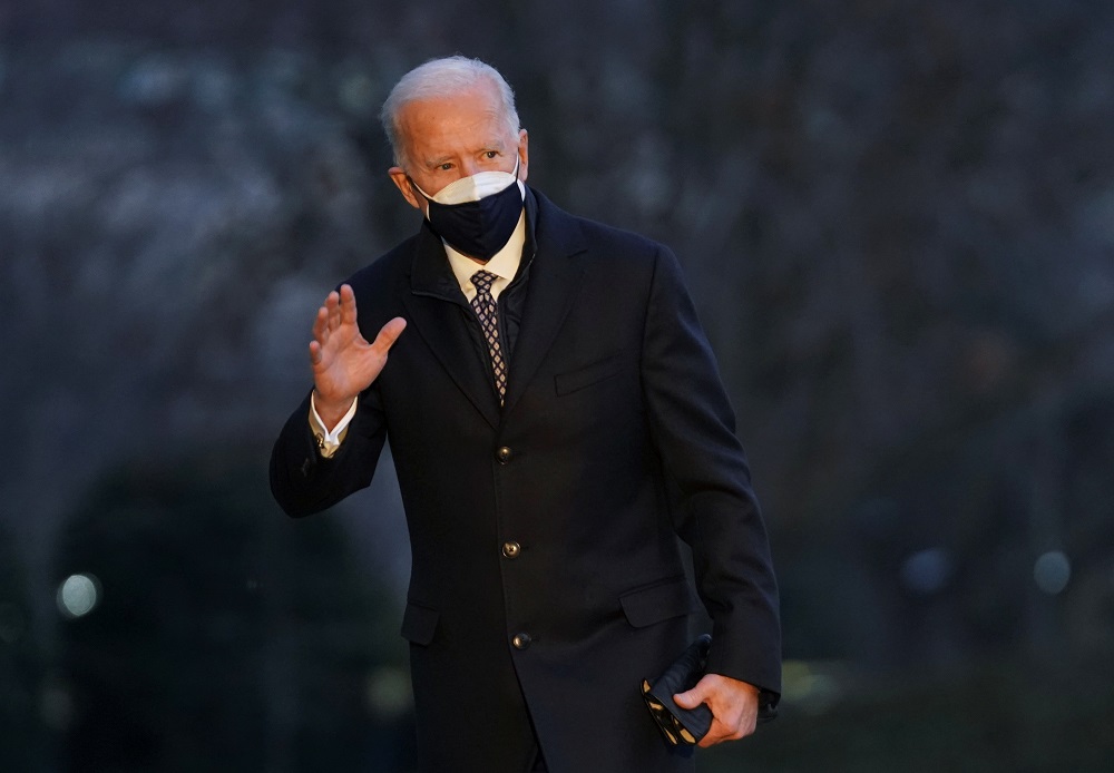US President Joe Biden waves as he returns to the White House in Washington February 19, 2021. u00e2u20acu2022 Reuters pic 