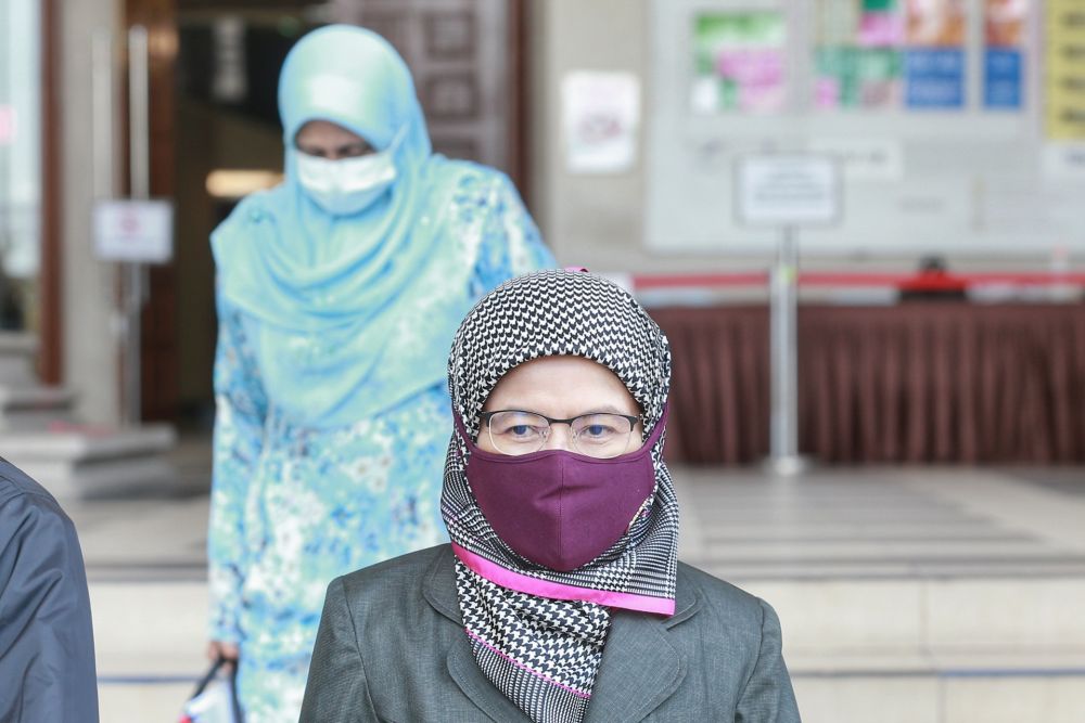 Datuk Nor Salwani Muhammad is pictured at the Kuala Lumpur Court Complex February 23, 2021. u00e2u20acu201d Picture by Ahmad Zamzahuri