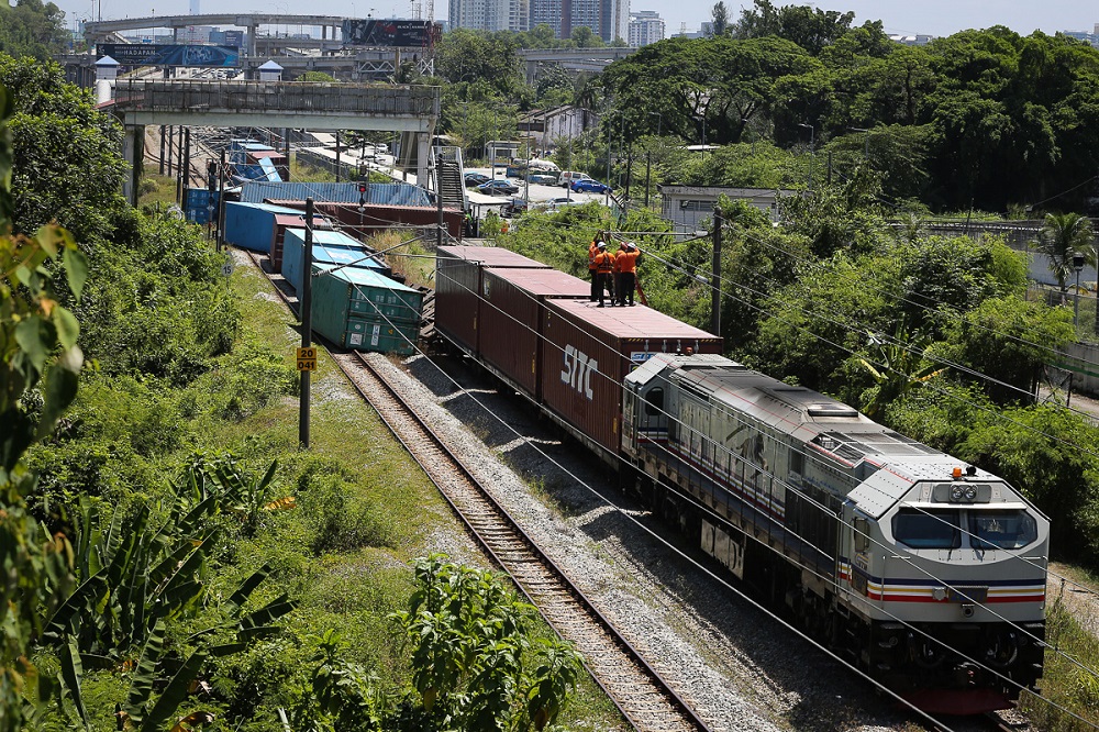 A KTMB cargo train derailed near the Batu Tiga Station near Shah Alam today, February 27, 2021. u00e2u20acu2022 Picture by Yusof Mat Isa