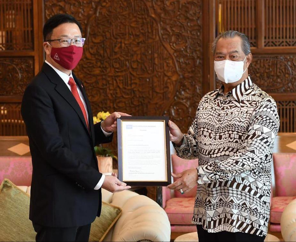 Prime Minister Tan Sri Muhyiddin Yassin, who is also PN chairman, said the entry of Gerakan as one of PN component parties has received unanimous approval from PN Supreme Council. u00e2u20acu201d Picture from Facebook/Muhyiddin Yassin