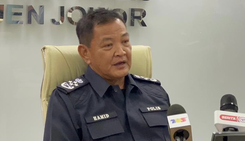 Inspector-General of Police Tan Sri Abdul Hamid Bador talking to reporters after a working visit to the Johor police contingent headquarters in Johor Baru March 18, 2021. u00e2u20acu201d Picture by Ben Tan