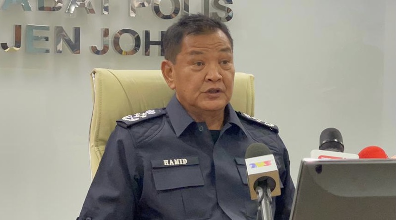 Inspector-General of Police Tan Sri Abdul Hamid Bador asked the police force to refrain from interfering or taking action in favour of any group or political party, March 18, 2021. u00e2u20acu201d Picture by Ben Tan