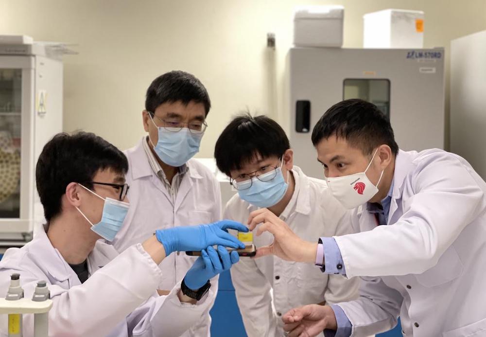 A team of NTU scientists which developed a rapid test for the virus that causes Covid-19 and is able to detect some mutations of the virus. u00e2u20acu201d NTU pic via TODAY