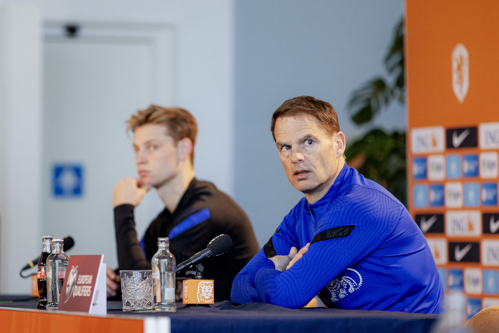 Netherlandu00e2u20acu2122s midfielder Frenkie de Jong and coach Frank de Boer give a press conference after a training session of the Dutch national football team in the run-up to the World Cup qualifying match against Gibraltar, in Zeist, March 29, 2021. u00e2u20acu201d AFP pic