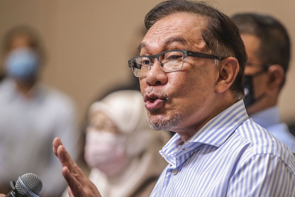 PKR president Datuk Seri Anwar Ibrahim speaking during a press conference at Eastin Hotel in Petaling Jaya, March 16, 2021. u00e2u20acu2022 Picture by Hari Anggara