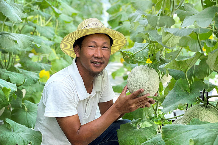 Experienced veterans include Abang Hassan, 41, who has been farming since 2004.