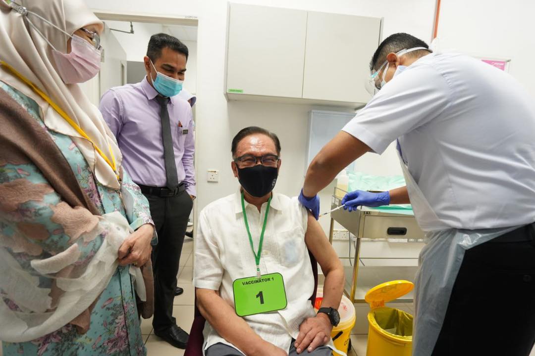Datuk Seri Anwar Ibrahim receives his Covid jab at the Kuala Lumpur Health Clinic March 16, 2021. u00e2u20acu201d Picture via Facebook