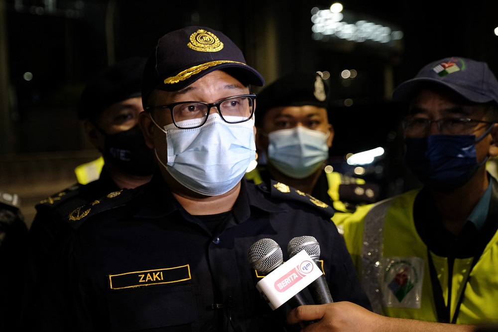 Kuala Lumpur Road Transport Department (JPJ) director Mohd Zaki Ismail said there are reasons for every regulation imposed, especially for the safety of road users. u00e2u20acu2022 Bernama pic