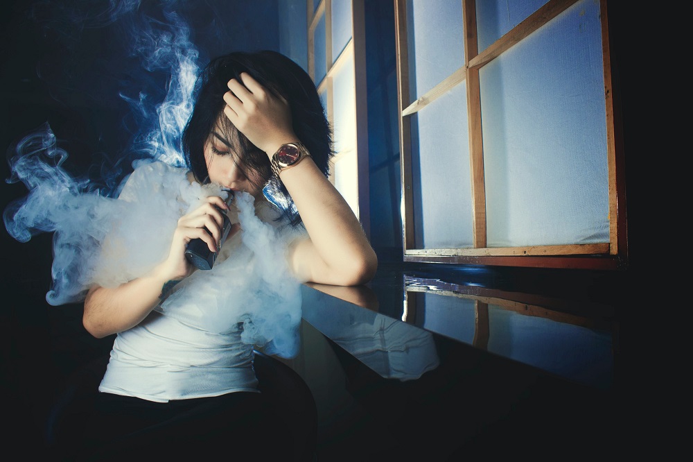 Latest UK study supports the benefit of e-cigarettes as a way to help smokers quit smoking. u00e2u20acu2022 Picture from pexels.com 